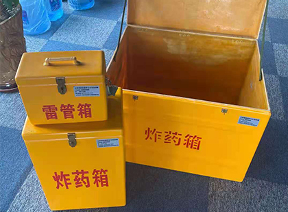 黄石港玻璃雷管箱生产标准全解析：安全、性能与合规的基石